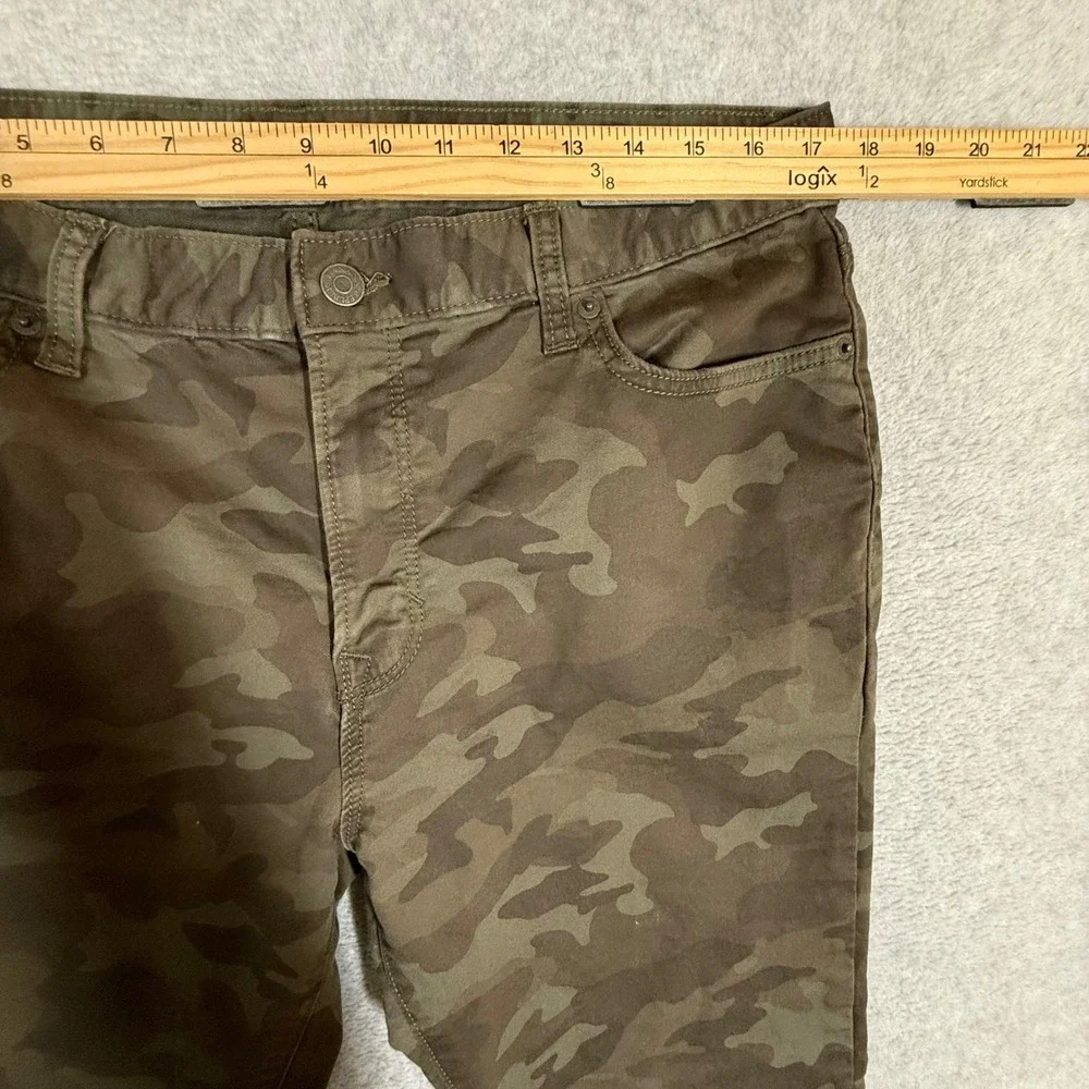 Banana Republic Travel Jean Mens 35x28 Slim Fit Camo Green Brown Pants Hemmed